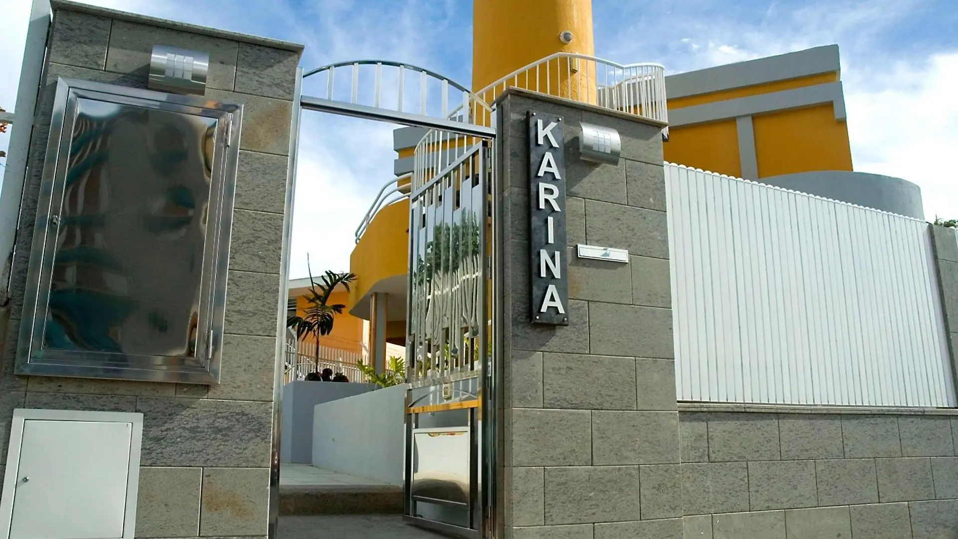 Apartment Apartamentos Karina Playa del Ingles